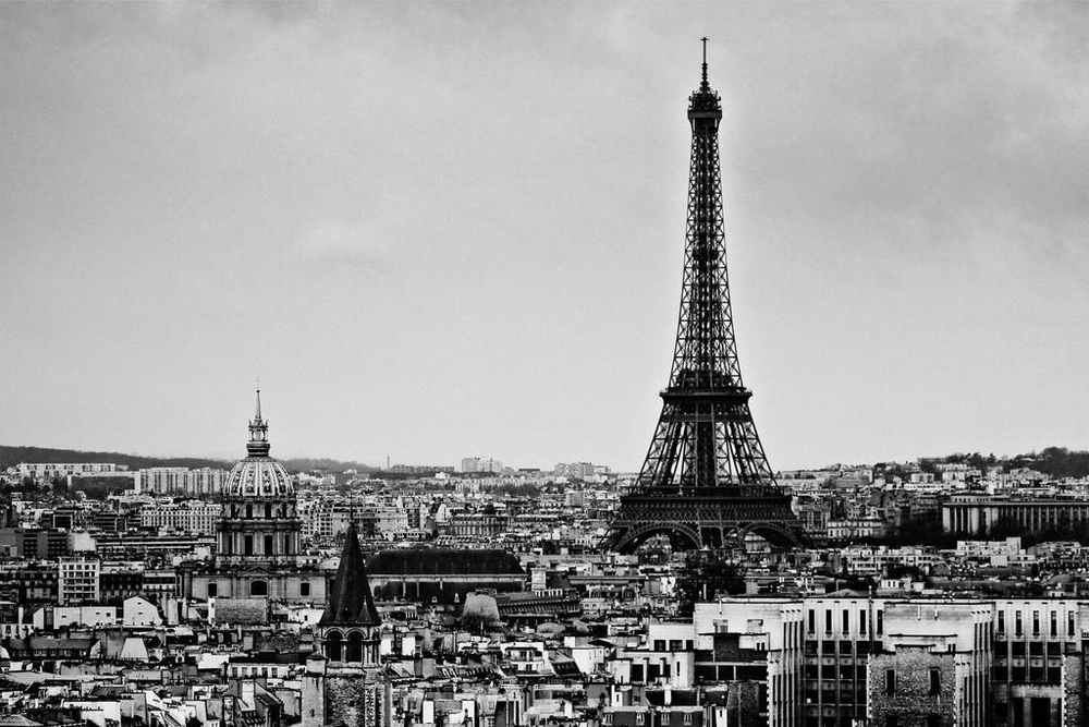 La bellezza sarà ricominciare - Parigi Torre Eiffel