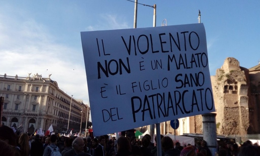 Narrazione tossica sul femminicidio
